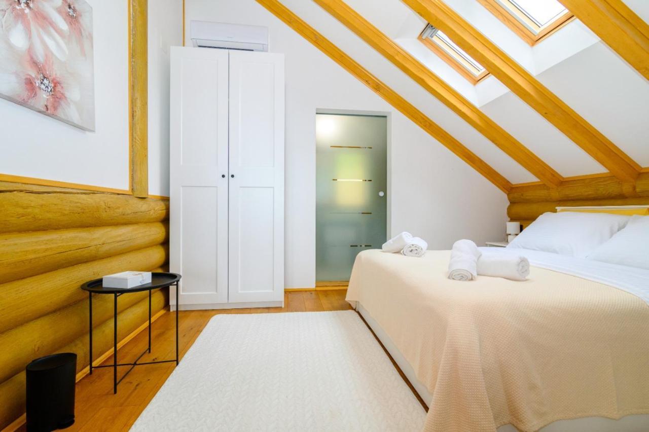 Holiday Home Wellspring Jastrebarsko Esterno foto